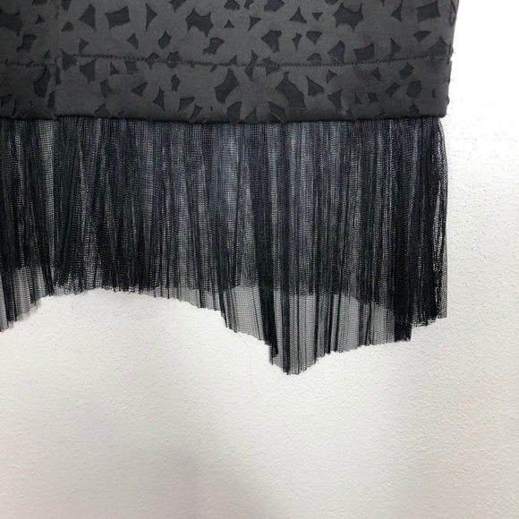 Elizabeth and James Tank Top Black Medium - Picture 7 of 7